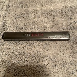HUDA BEAUTY life liner duo eye liner